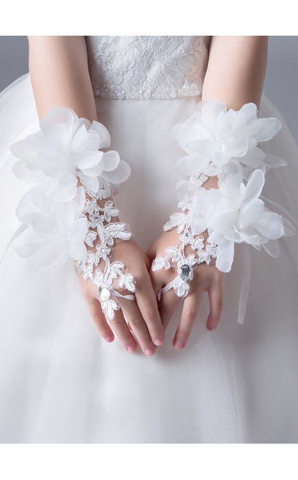 Lace With Crystal/Flower Wrist Length Glove