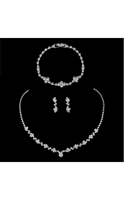 Ladies'/Couples' Elegant/Fashionable/Classic Alloy With Irregular Cubic Zirconia Jewelry Sets For Her